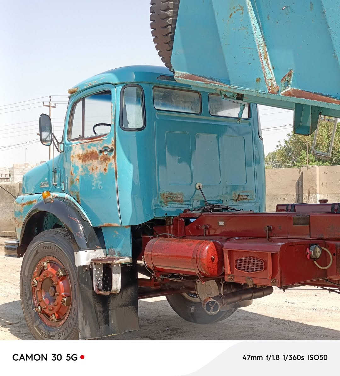 اقجم للبيع موديل 80 سياره بلاديه للستفسار اتصل على الرقم ***********
