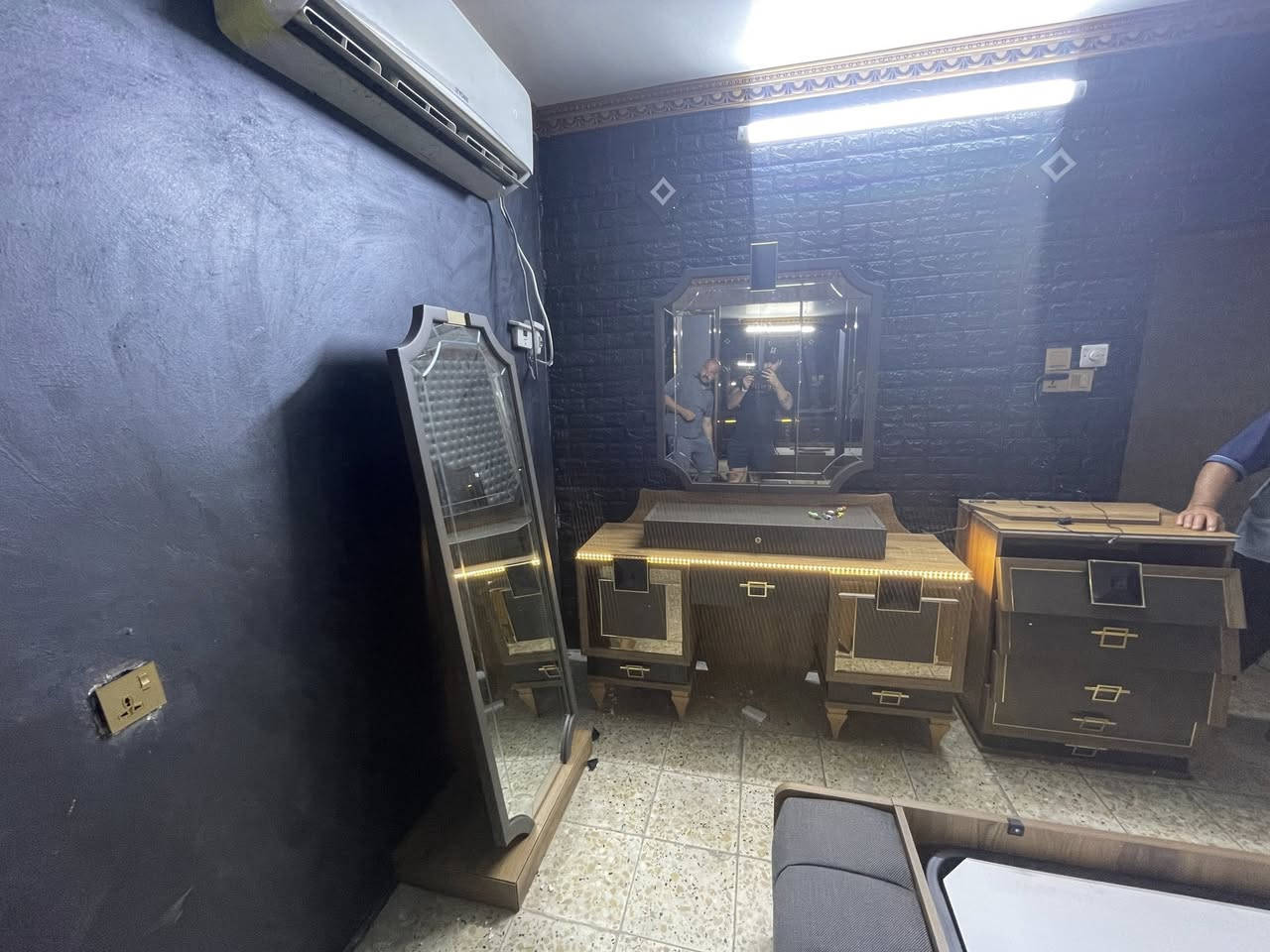 للبيع


**إذا كنت صاحب هذا الإعلان وتريد حذفه لأي سبب، رجاءا أرسل رسالة إلى الدعم الفني**