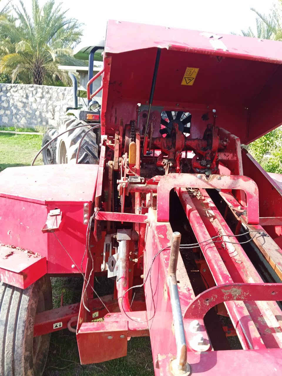 السلام عليكم  كابسه فوركسن مال دوله نضيفه وشغاله مشتغله موسمين فقط مجموعه شركه رايدها ب12 مليون وبيها مجال  مكاني بابل المسيب رقم  ‏‪0772 600 6215‬‏
‏‪0780 782 5311
