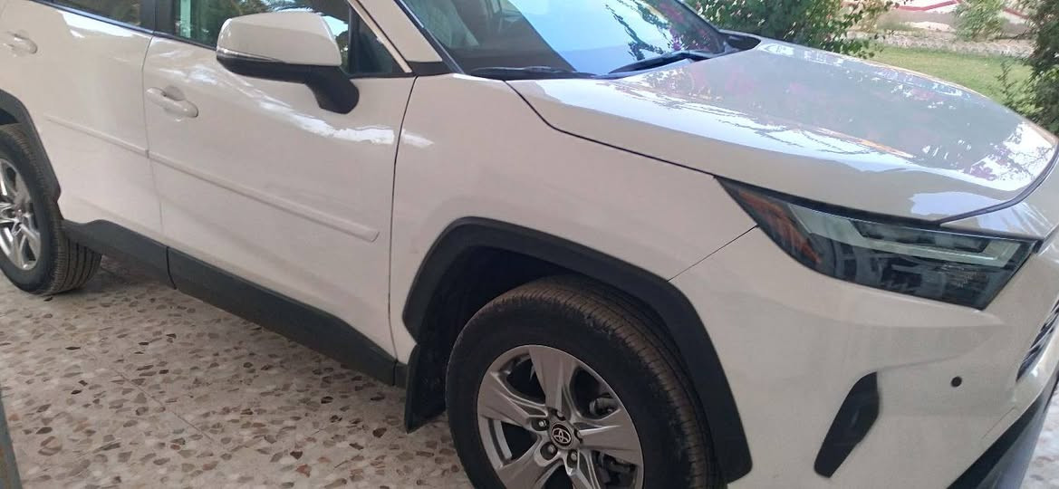 السلام عليكم اخوان عندي راف٤موديل٢٣ ماشيه ٤٧الف ميل بيه تبديل جاملغ وبنيد وعابرصبغ على ربع الباب وتعديل بارد بالبدنه جوه الماصده والقطع الي مبدله هن الدعاميه والماصده ودبة الزراكات وتايروالويل والدبل مكان الحادث والباقي على البلادالسعر ٢٢٣وبيه مجال اخوان الشراي يدلل يجي ويشوف بعينه واي شي ماذاكره اني اتحمل كل المسؤوليه والموشراي خل يعبرالمنشوربدون ان يكسر بالحلال وان شاءالله يحصل الاحسن والموفقيه للجميع بيع اومراوس براف فور اوكورلا لون ابيض وبسعراقل للاتصال الاسيا ***********او***********
