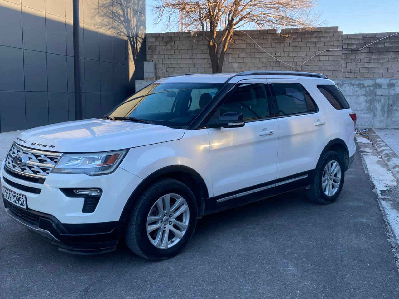 فۆرد ایکسپلۆر 2019 
بەسمە 
سێ ڕیز كوشن
سێ مۆد لێخوڕین
دەبڵ ئەكسل تەبرید مەركەزی كوشن كارەباو زۆر مواسەفاتی تر
تەنها قاپی سایەق بۆیاخە بێ ناو بێ ئێرباگ
 ٤٩٠٠٠ میل ڕۆشتوە

سعر لە کۆمێنت داوابکە ڕاستەخۆ بۆت دیت 📩 

گیرومەکینە بەشەرت زۆربەجوانی پاکی ماوە هیچ خەلەلیکی تیدا نییە 

ژمارەی خاوەنی 
***********
