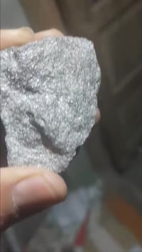 احجار نيزك • فضية