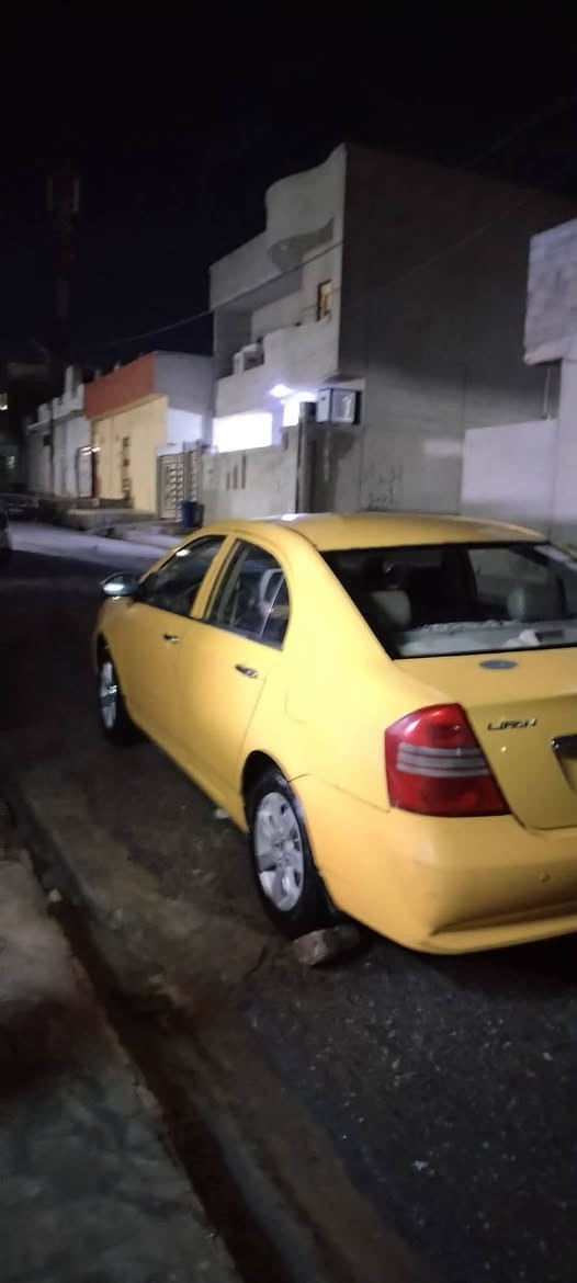 للبيع ليفان 620 مديل 11
تبريد ثلج 
كير عادي
 مكينه كورلا جديدة
 وصدر جديد
طخم تاير جديد
جويتر جديد
سيارة يعوزها فقط تصفيه وصبغ لان بيها جراد واثر خيسان
سعر 35 وبيها مجال


**إذا كنت صاحب هذا الإعلان وتريد حذفه لأي سبب، رجاءا أرسل رسالة إلى الدعم الفني**