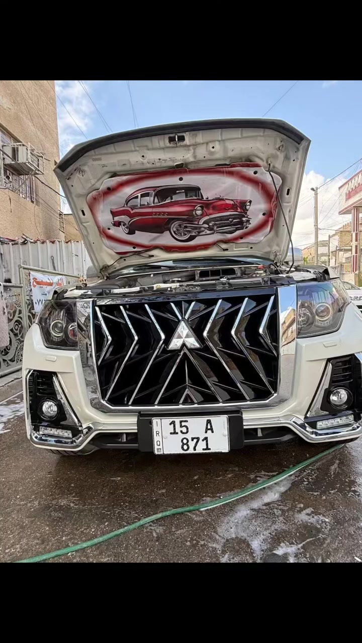 ﷽
الهم صلي على محمد وآل محمد
السلام عليكم شباب
الأسم / باجيرو حبتور 
الون / ابيض غير محدد
موديل / 2009 
رقم العجله/ 15 انبار
رقم موميز/ 3 أرقام 
حجم المحرك / 3000
كير / اوتوماتيك +عادي
السعر / 125 
مواصفات حبتور فول 
1 / شاشه تاب أصلي 
2 / كامره خلفيه دواره
3 / تحكم استيرن جهتين
4 / 7 راكب 
5 / كشنات جلد 
6 / كشنات كهربائي 
7 / تبريد البيانو
8 / لد أمامي
9 / تخم تاير جديد مشلن 
10/ تخم ويل 18
11/ دوشمه على بلاد
12/ سياره فتحه سقف 
13/ حساس خلفي 
14/ مري شفط 
15/ مري ام الشاره 
16/ منظومه زنون اصليه 
سياره مصروف عليها 20 ورقه 
السياره خليجيه 
بيها طخه بل جاملغ المامي 
بيها 4 قطع كلير إثر جراد 
الباقي كفاله من كلشي
كير مكينه صدر  كله كفاله
سياره شرط احله من صور بعد
هزه جديده فحص جديد
سنويه جديده
بيع أو مراوس حسب القناعه
الاستفسار *********** 
الرقم الثاني *********** 
مكان بغداد الشعله حي الجوادين
