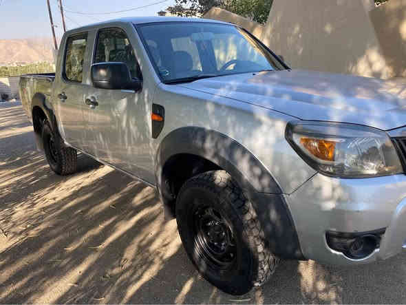 فۆرد رەنجەر مۆدیل ٢٠١١ گاز پەمپو نۆزڵ گێر مەکینە ئەکسل بەشەرت ٤ تایەی تازەیە بۆیاغی نیە کاڵ بونەوەی نیە سەیارەکە زۆر پاکە دەعامی بۆ دەعامی بەشەرت نرخی ١٠٧ کەمێک مەجال ژ.م***********/*********** رانية
