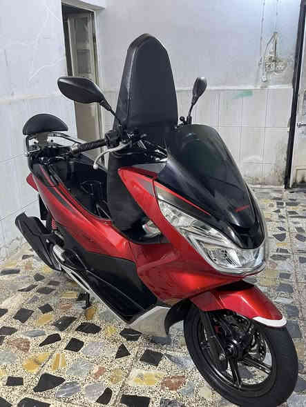 السلام عليكم psx يابانية JF جيل ثاني دراجة رمبة كفالة مكينة كفرات كلة شغال حساس استاند حساس ازدحام مكينة 125 اوراقهة كاملة مكاني بغداد شراي اتصل ***********💵📞✅
