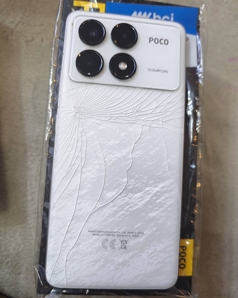 سلام عليكم
POCOF6 Pro
ذاكره 512
ببجي 120 
بس مكسور ضهر مالته
شاحنه ما ويا ضايعه
350 قفل
مكاني بغداد حي اور 
***********
