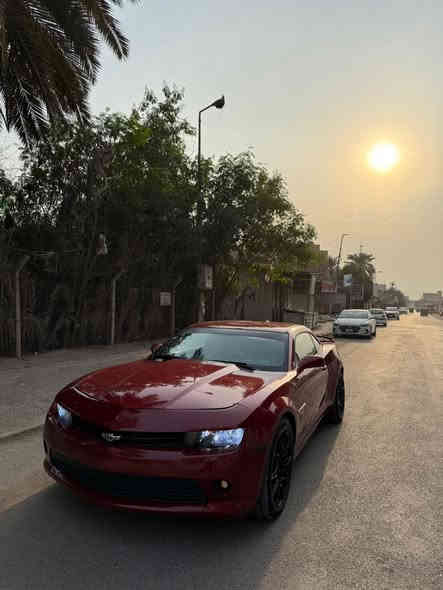 السلام عليكم 
كمارو 2014 امريكيه كلين بيها طخطخات البنيد شويه بارد ولجاملغ لغلفي بي اصبح بارد فقط 6سلندر سياره مابيها نقص 
السعر115$وبيها مجال 
مكانه سيديه 
***********
