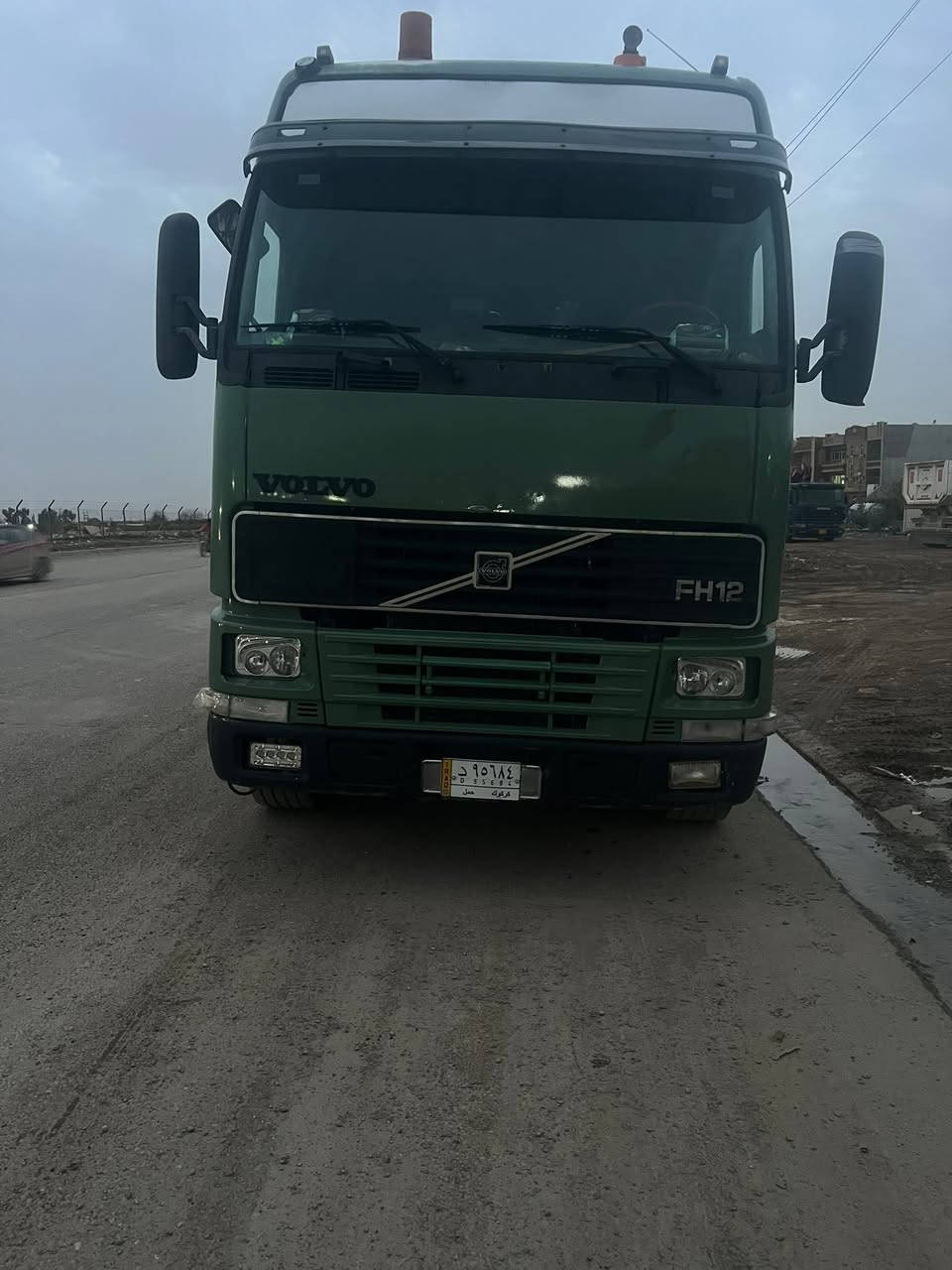 فالفو 96رقم كركوك كير محرك شاصي شرط
تخم تاير الرأس السياره بل شغل السعر 130  ***********واتساب
