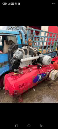 تتوفر كمبريسرات هواء انكليزي إيطالي أمريكي ألماني ٥٠٠ لتر ثري فيز فقط ...