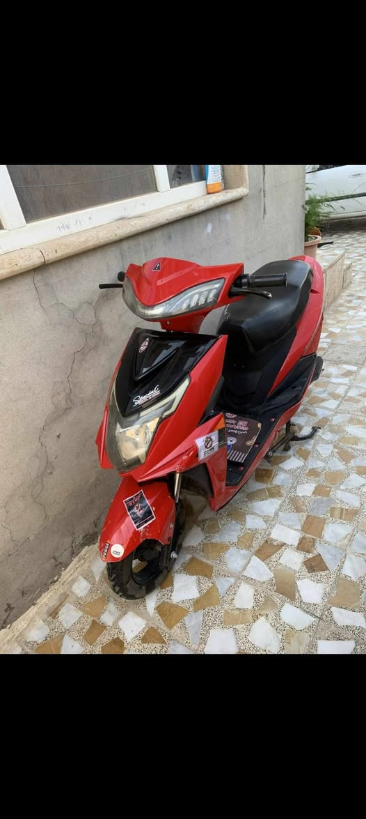 ماطور شحن سكنس بطاريات فول 5 بي بطاريه وحده مبدله شرط عل فحص لايت عالي ناصي بك لايت 3 نمر هورن اشاير كلو شغال سرعه 60 حقيقي السعر 450 يرهم معارض ب R9 تواصل واتساب ***********
