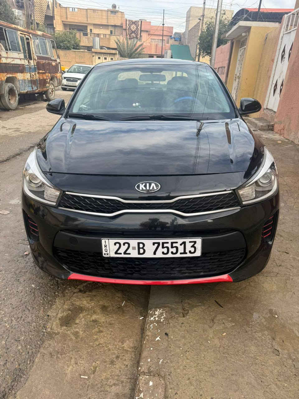 السلام عليكم كيا ريو 2020 محرك 16 دوش سياره بلا ضرر ما بيها قطره معجون سياره فقط صفايح مالها صبغ سياره كود واحد ماشي 67 السعر 108 اتصل على هذا الرقم ***********
