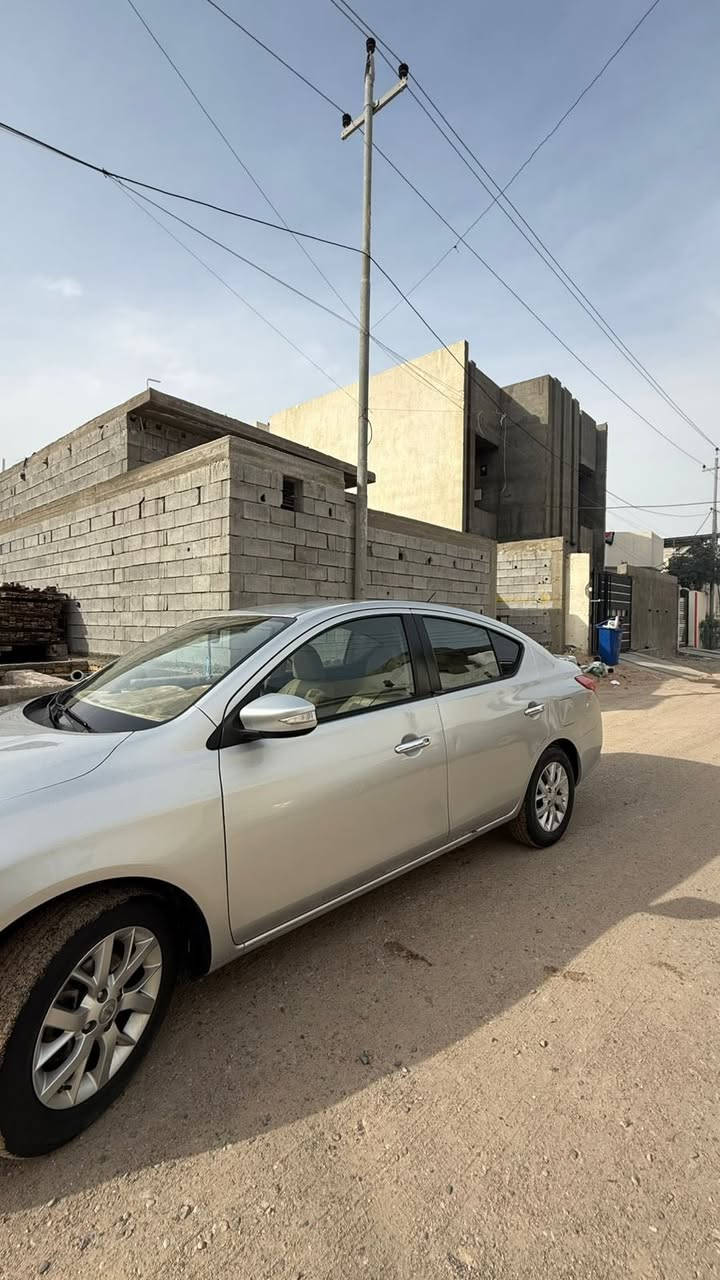نيسان سني موديل ٢٤
مصري وارد خليجي
انه مدخلها من الامارات ب ايدي
السياره مابيها ضربه
باب الخلفي جهة عكس السايق
فقط مفتوحه البراغي لا بي ضربه ولا بي سمكره او صبغ نهائياً
المواصفات معروفه مال المصري
ويل كب اشاير بالمري
جامات دكم مو جوبي 
كامره شاشه 
ماشيه ٤٥ الف 
رقم بصرة ب اسمي
مكاني البصرة المطيحه قرب جامعة الفرقدين
السعر115


**إذا كنت صاحب هذا الإعلان وتريد حذفه لأي سبب، رجاءا أرسل رسالة إلى الدعم الفني**