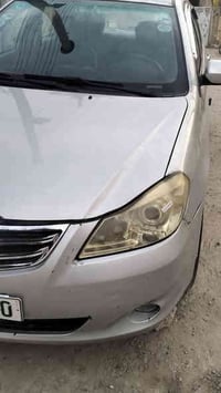 بي واي دي موديل 13 g3 كير عادي كير مكفول مكينه قبل شهر مبدله جديده عين...