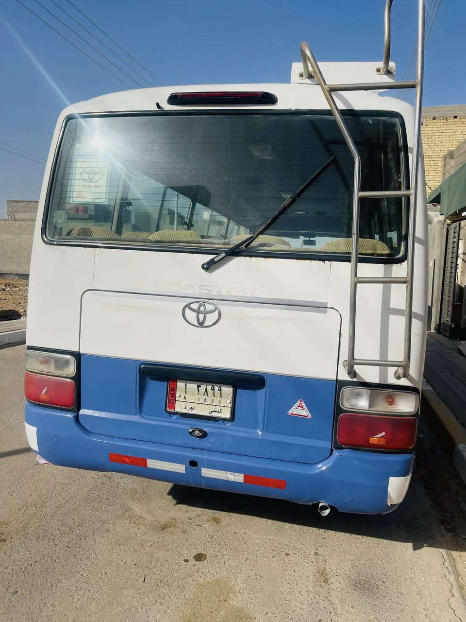 سلام عليكم
2001 بانزين جاهزه 
مكينه كير حداديه تخم تاير 
جوبلس عالي سياره جاهزه ع الأخير 
رقم الماني مصفره هيئه وغرامات 

***********
