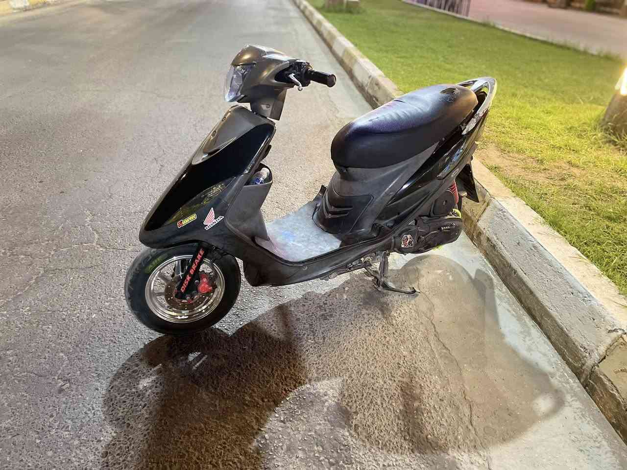 ماكس للبيع مديل 2006 دراجه بلاد ممفتوحه دراجه شلعه ومعدل للستفسار (***********) عنوان كربلاء حي الموضفين سعر خاص واتساب موجود وصل معرض موجود
