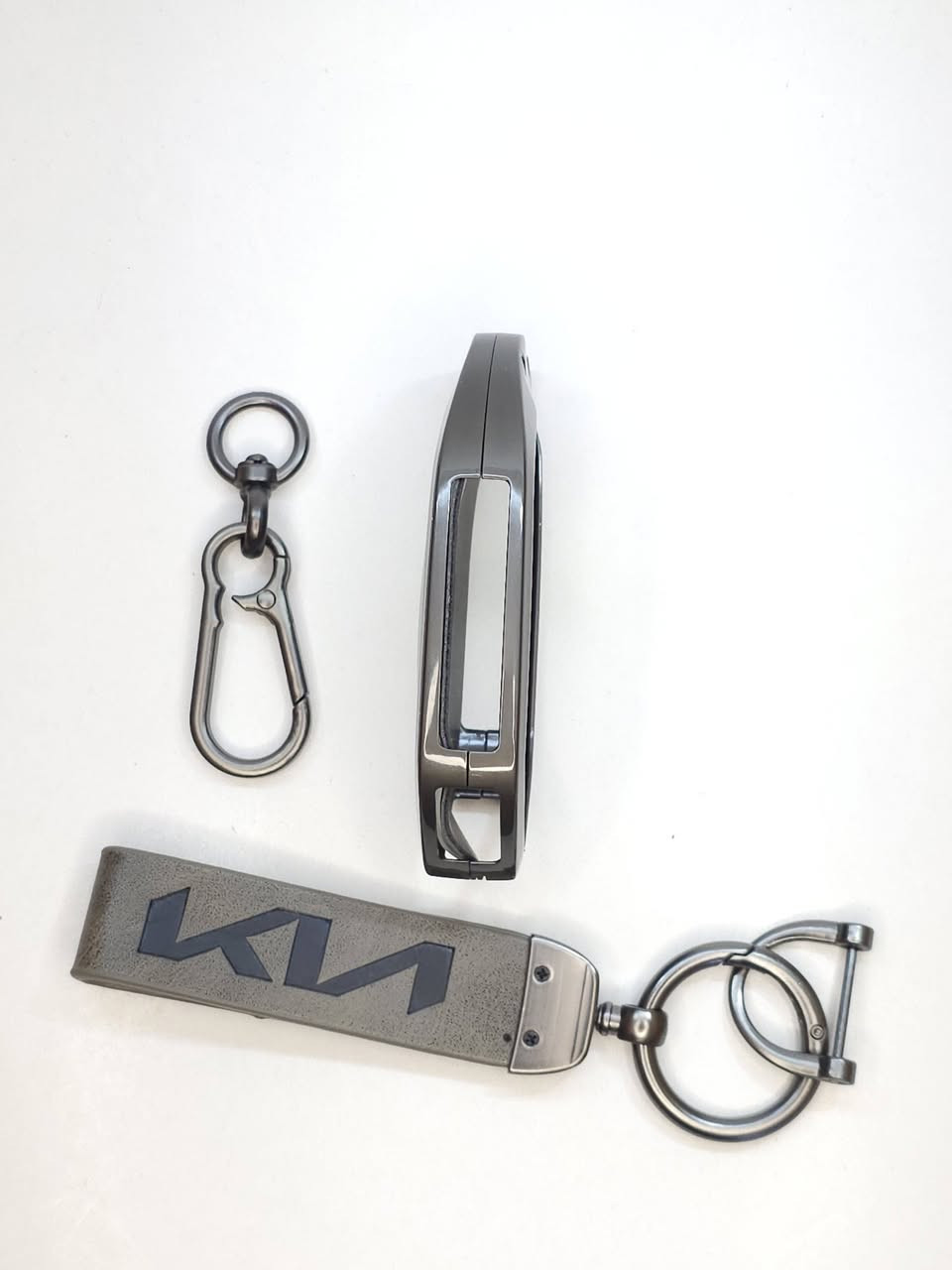 سلام عليكم
غلاف بصمة كيا-هونداي
يرهمن لعدة موديلات

الجلد (الرصاصي) سعر 10 الاف
الجلاتين سعر 6 الاف وقطعتين 10 الاف (يجي بدون هوك تعليك اذا تحتاج هوك ارسللي وادزلك الانواع)
توصيل بغداد ٥ محافظات ٦
للحجز او استفسار خاص


**إذا كنت صاحب هذا الإعلان وتريد حذفه لأي سبب، رجاءا أرسل رسالة إلى الدعم الفني**