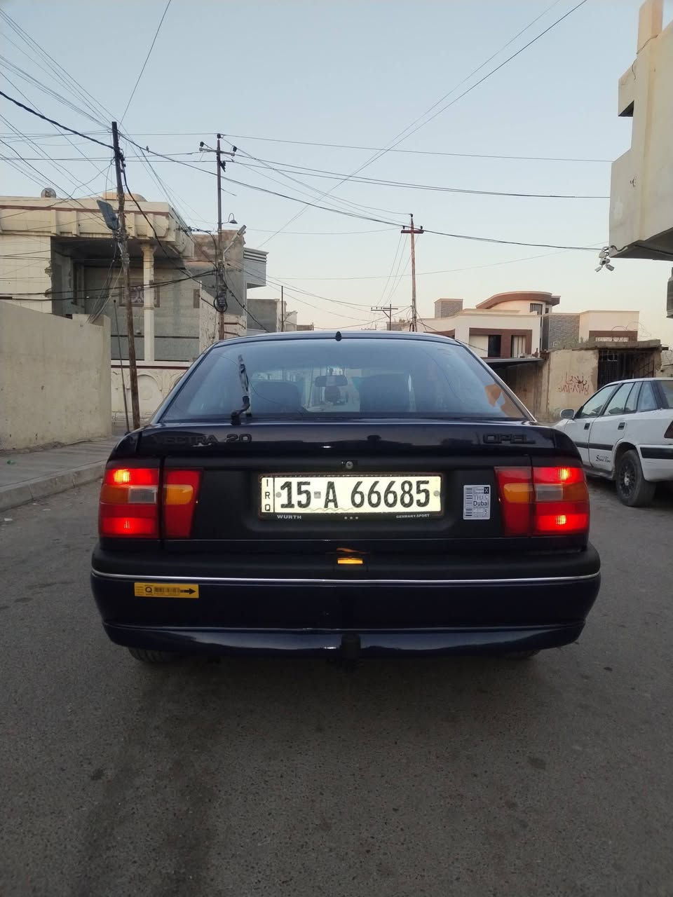 سلام عليكم اوبل فكتره موديل 92  مكينه 2000 صدر خلفي وامامي جديد كير ومكينه جديد تخم تاير جديد مصبوغه عام جماليه سياره جاهزه من كلشي مكان السياره فلوجه السعر33 للاستفسار الاتصال على الرقم ***********،، ***********
