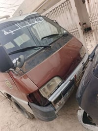 اسيا للبيع موديل ١٩٩٤ سنوية منتهيه محرك كير اكسن كله جديد صدر نضيف داخ...