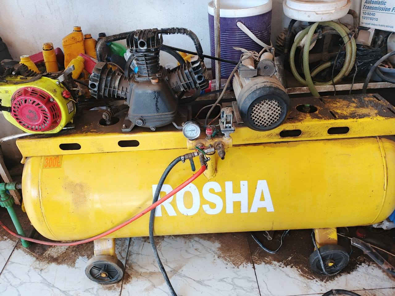 السلام عليكم عندي اغراض بنجر للبيع +مولده كيا +دريل هواء +لغرض دهن يعني مال محل كامل غير متفرغ للمحل *********** *********** المكان الديوانية الحمزة الشرقي
