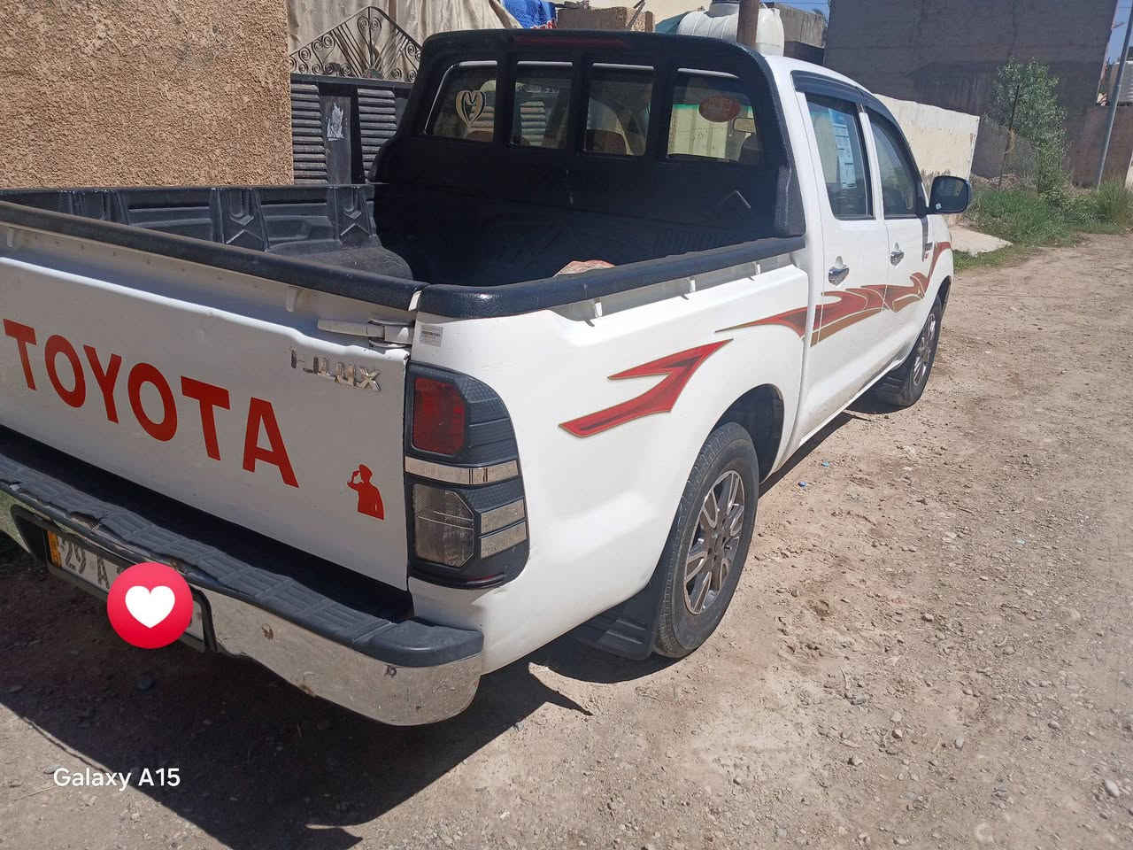 السلام عليكم بيكم ٢٠٠٦ للبيع
رقم واسط الدولي الجديد شرط التحويل 
السعر ١٢٧ ورقة وبيهة مجال للشراي 
المكان ديالى بعقوبة 
للإستفسار الاتصال على الأرقام 

***********
***********
