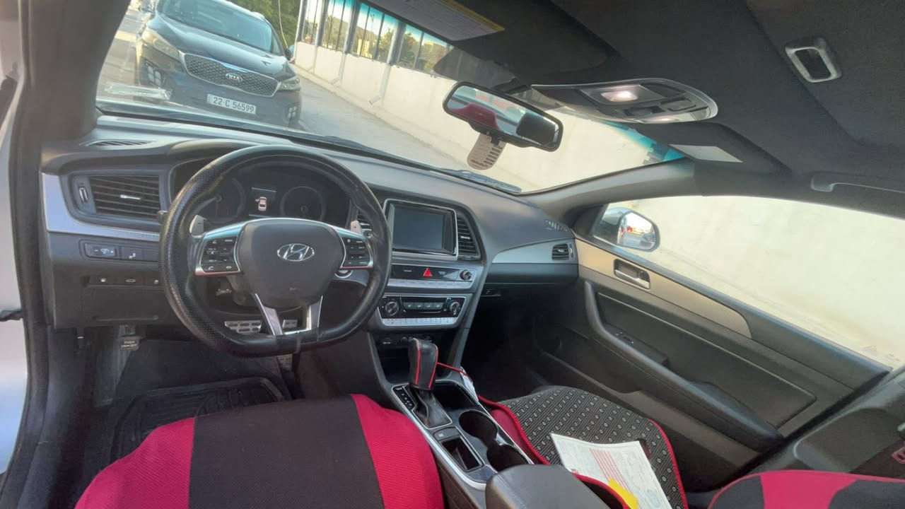 لسلام عليكم …..
#للبيع
سوناتا 2018 وارد أمريكي سبورت فول مواصفات فتحه بصمه رادرات فول 1 / 1 
ضررها الجاملغ عكس السايق 
رقم اربيل 
مكانها الانبار - فلوجه 
*********** اتصال واتساب
