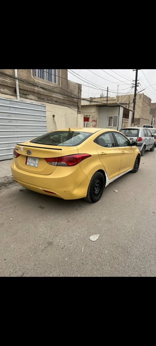 النترا 2013
وارد كندي ضربتها فقط جاملغ خلفي سطحي بدون دواخل ماشيه ١٦٥ اللف كيلو مكينه برغي ممفتوح بي كفاله هيه والكير تبريد ثلج باسمي تحويل ثاني يوم مكاني بغداد بلديات السعر 106 

***********
