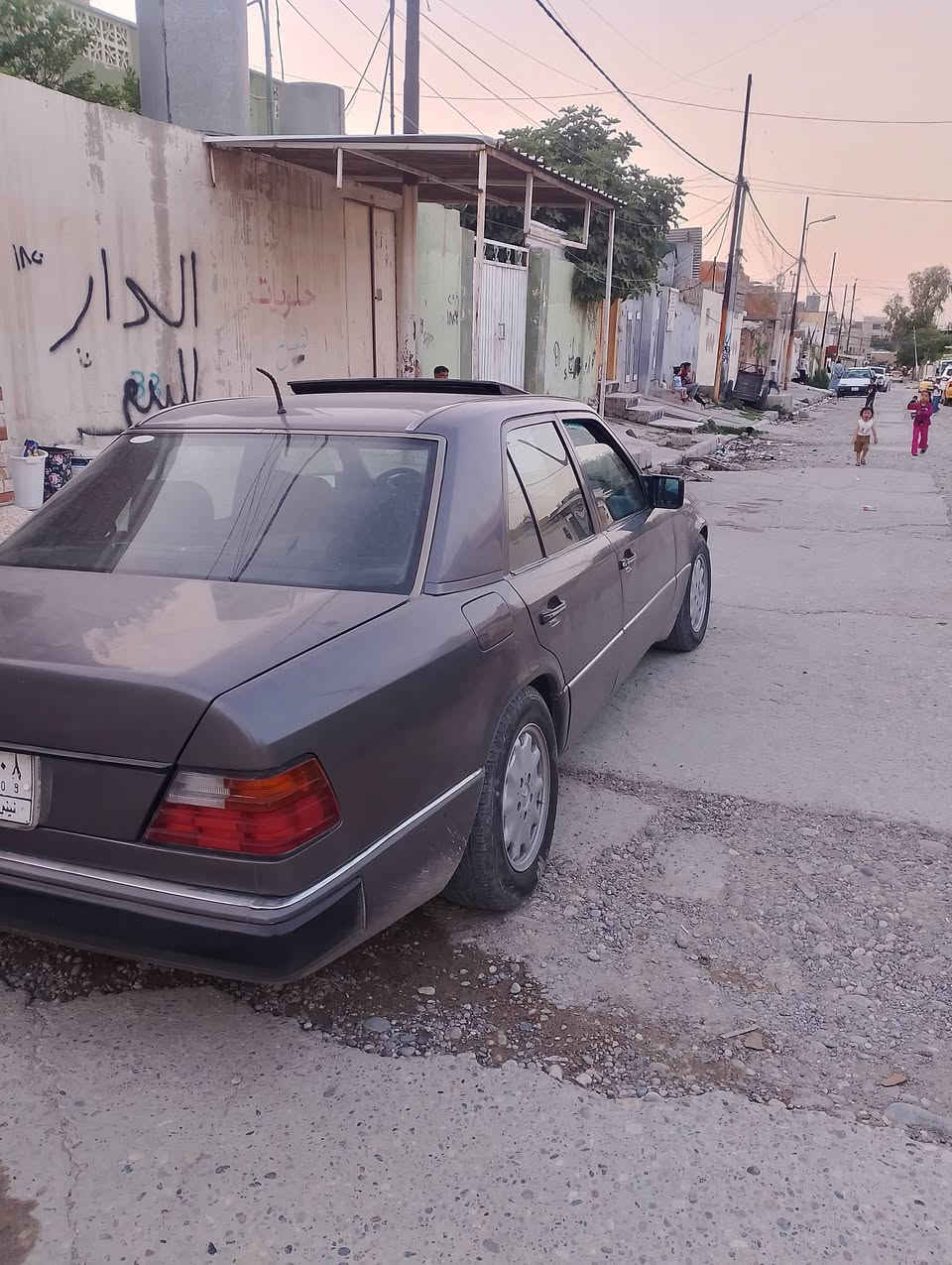 مرسدس دب بيبي شبح 300 كير ومحرك شرط طخم شرط طخم تواير حته السبير جديد صبغ جماليه سياره فول حته هيترات كشنات محرك 300 بلادي شرط التحويل السعر 68
التواصل ع الرقم ***********
