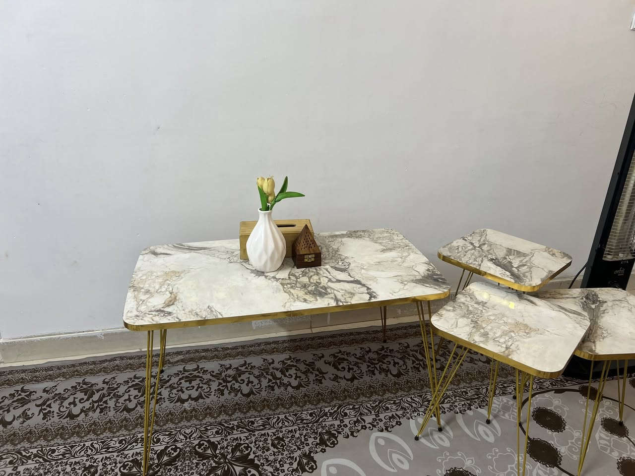 ديوان نظيف مابي أضرار مع كوشات هديه سعر ٣٠٠
بردات مع تول والبوري تعليق ٥٠
طبلة وسطية مع ثلاث صغار ٧٥ 
جهاز جري مع جهاز حرق الدهون مستخدم جدا قليل جدا نظيف ٢٠٠ 
الأعراض نظيفات كلهم للبيع بيهم مجال بسيط
العنوان حي للجهاد الحمدانية

رقم الهاتف واتساب ***********
الرصيد ***********
