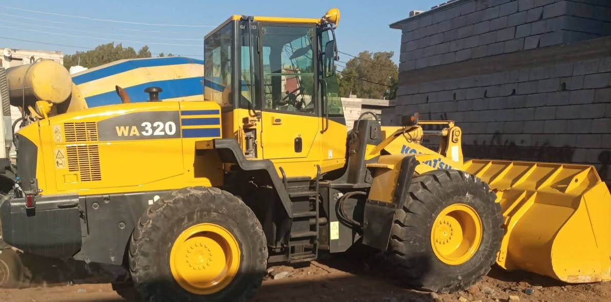 سلام عليكم شباب شفل كماسو شفل ياباني موديل 2004 ارقام وسنويه اربيل نته سنويه اخر سنه مكان بصره تحويل شفل جديد بلادي مامفتوح بي شي شفل جديد نفس بل صوره وشراي يجي يفحص وأنه بل خدمه ... كير كهربائي شفل جاهز العمل دواخل نضيفه هذه رقم الهاتف بي واتساب =***********=تحياتي الجميع
