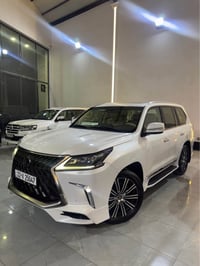 لكزس LX570 • ٢٠١٨ • سوبر سبورت V8
