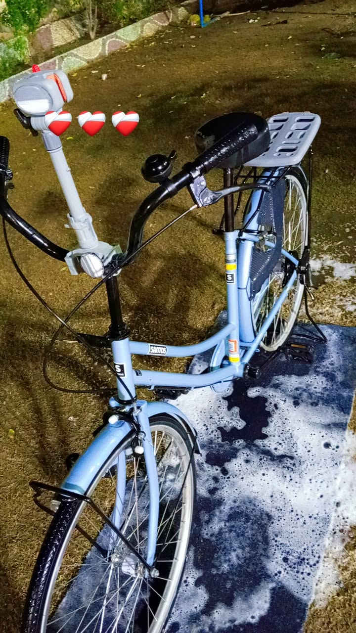 سلام عليكم بايسكل للبيع حجم 26جديد قبل 3ايام من اخذته لون رصاصي مديل 19السعر 145وبي مجال للطيبن مكان كوفه علوه الفحل الاستفسار على هاذا الرقم‏‪0789 352 2014‬‏
