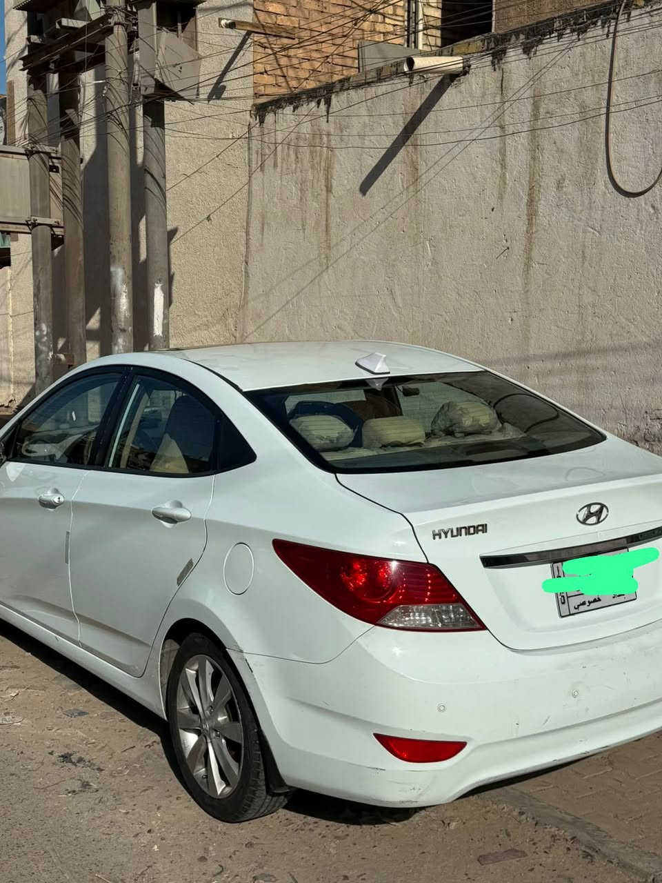 السلام عليكم ..
للبيع اكسنت 2012  خليجي فول مواصفات مكينه كير مكفول 
محرك 1600
ماشيه 130 الف 
رقم بغداد 
فتحه بالسقف 
كامره خلفيه 
اشاير بالمري 
شاشه ايباد 
تايرات جدد 
5 ويل كمب
منظومة تبريد جديد// السعر90$ وبيها مجال  باسمي سياره 
السياره موجوده بغداد .. 
***********
