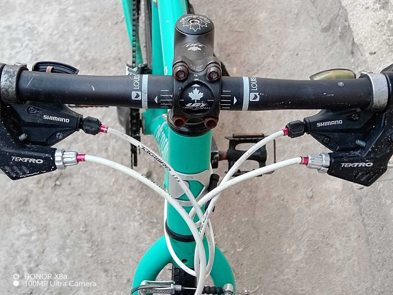 سلام عليكم بايسكل LOUS. حجم 28c700 سعر ١٧٥ الف يوجد توصيل كافه المحافظات


**إذا كنت صاحب هذا الإعلان وتريد حذفه لأي سبب، رجاءا أرسل رسالة إلى الدعم الفني**