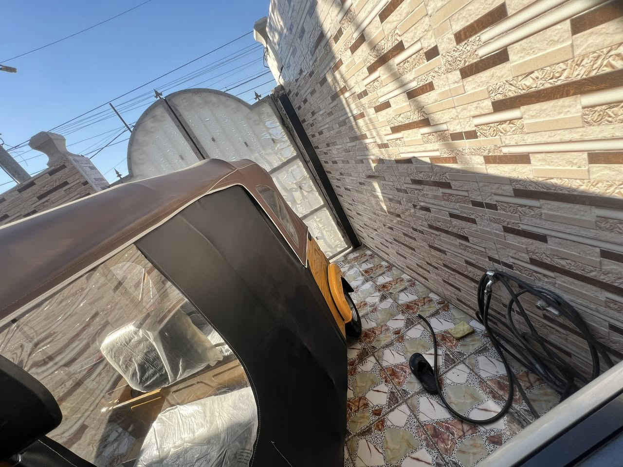 سلام عليكم تكتك 21تكتك نضيفه خير من الله بيه خياسات قليله وبيه طخه بلغد اليمنه والباقي كفاله رقم بغداد تحويل ثاني يوم مكاني بغداد حي اور ..***********…السعر 7750
