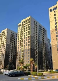 شقة للايجار في مجمع مارينا السكني تواصل والاستفسار واتس اب : 078333303...