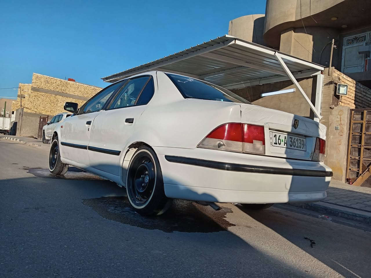 السلام عليكم للبيع سمند 2011رقم قادسيه انكليزي سنوية لل٣٠ تحويل مباشر مكفوله من الضربه والصبغ والتبديل مكينه كير حداديه كله جديد تخم تاير جديد توني شاده سياره مال جناي متعوب عليها وصارف عليها هواي بل عافيه على الياخذه السعر 35 وبيه مجال بسيط للشراي المكان النجف مشخاب للاستفسار ***********
*********** متواجد فيس واتساب
