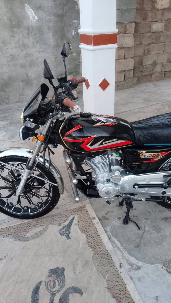 موطور سيفان موديل 24السعر 800وبي مجال الرقم ***********
