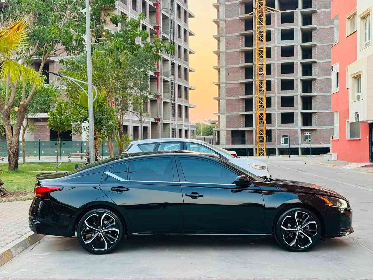 السلام وعليكم
Nissan Altima 2023 SR Pluss
 اعتذر عن المرواسه او بيع بالاقساط
بيع نقداً فقط ....
 نيسان التيما فول مواصفات واحد على واحد✅

* سلايد وشاشة جبيره
* ⁠تحكمات ستيرن
* ⁠رادار اربع جهات
* ⁠كشنات جلد مع كشنات تدفئة
* ⁠اوتو بريك
* ⁠ابل كاربلي مع اندرويد اوتو
* ⁠شفتات ستيرن رياضي

حادثها فقط الصندوق بدون دواخل بدون ايرباك
رقم الشاصي : 1N4BL4CV8PN340319

رقم اربيل تحويل ثاني يوم

السعر (١٧٥) وبيها مجال بسيط 💰

عنوان قضاء كلار

***********
