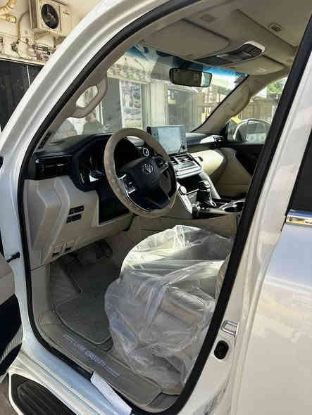 لاندكروز GXR موديل 2024 مكفوله كفاله عامه زيروه على وضع الشركه المسافه المقطوعه 22 الف كيلو متر بغداد بسمي الاستفسار على الهاتف *********** واتساب فقط السعر 73000$ وبيه مجال قليل للشراي
