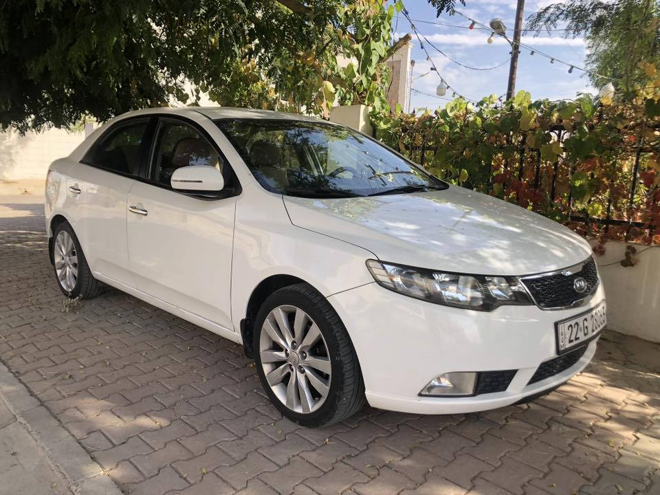 كيا سيراتو 2012 نظيفه ماشيه 128 تحكم ستيرن
تبريد لمس
حساسات خلفي
بلوتوث
مري شفط
خمس تايرات ويل رياضي
كير 6 نمرات
دفتر بانزين
كشاف ظباب
ضرر باب سكن صبغ
شرط التحويل
سعر 112 وبي مجال قليل
***********
