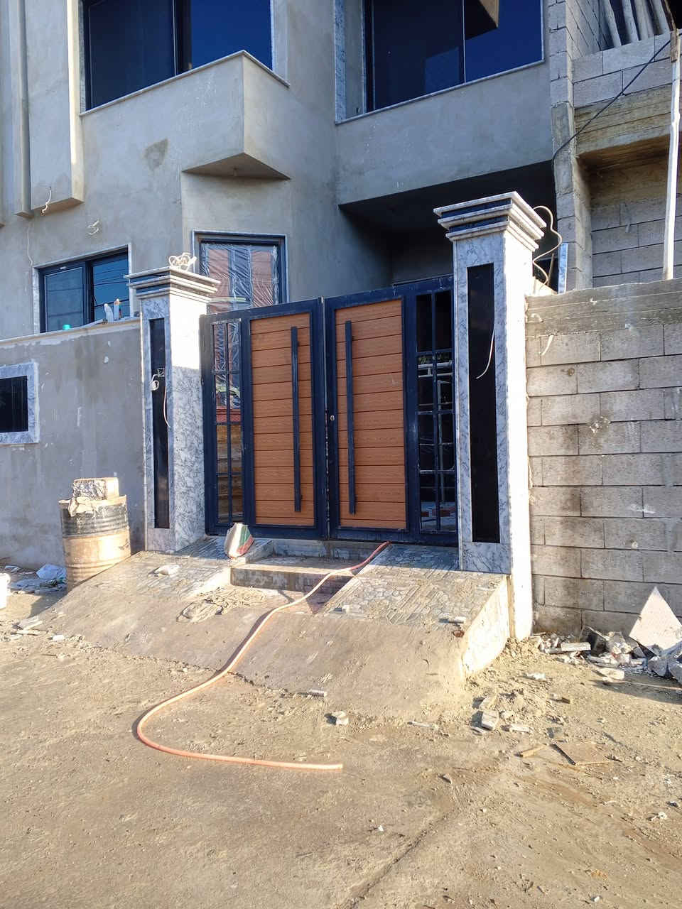 جزء من اعمالي متفرغ حاليأ***********
