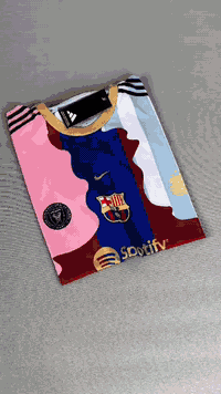 سعر الدرزن ٤٨ الف  تيشيرت ميسي وكريستيانو نسخة كل الاندية  تايلندي  فق...