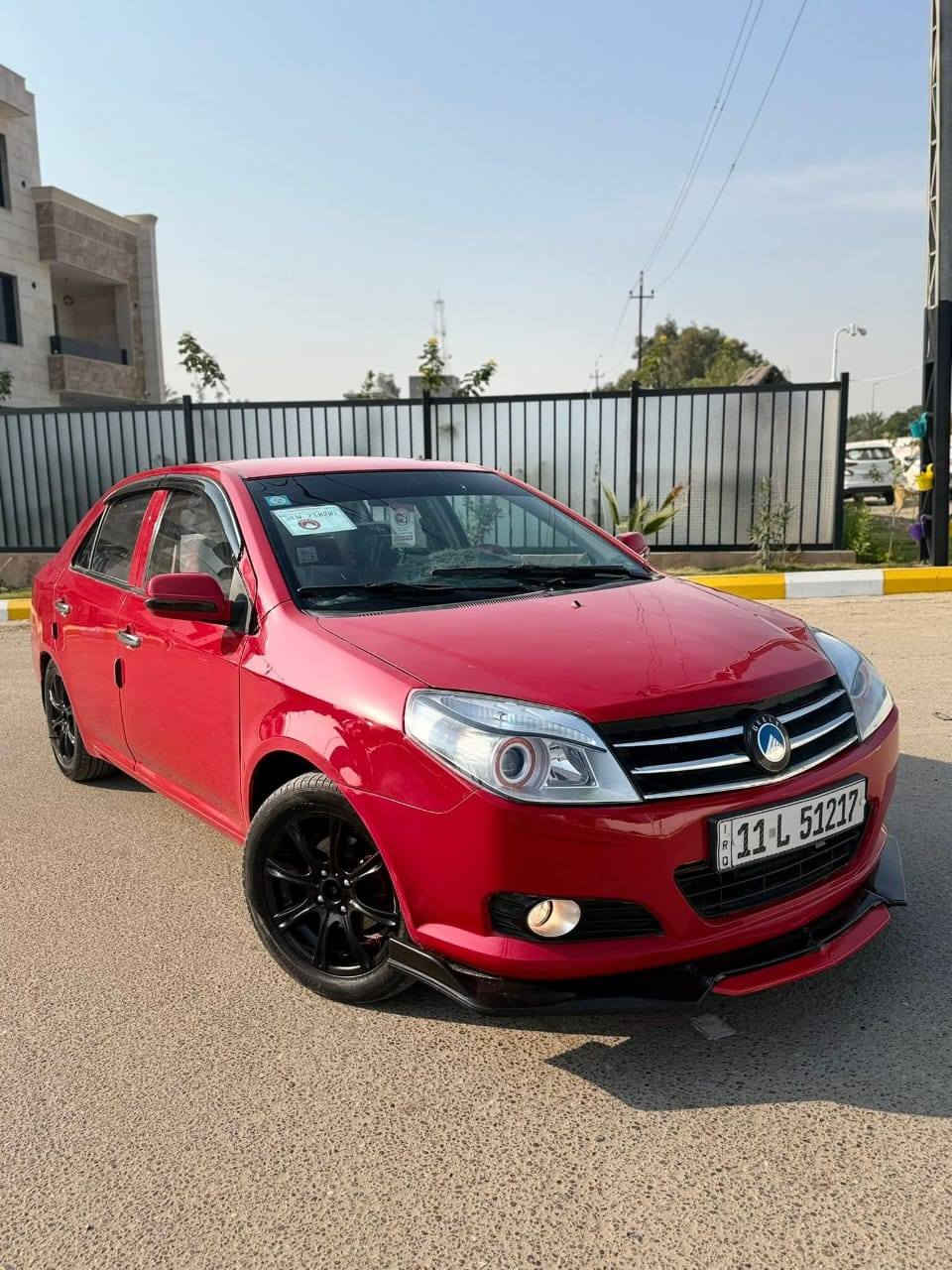 السلام عليكم ورحمة الله وبركاتة جيلي ام كي موديل 2012 رقم بغداد هزه ورقم انكليزي جديد سنويه لغايه 29 بيه المحرك تبخير ومصبوغ احزام رقمي *********** مكاني خانقين السعر 32 ورقه
