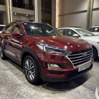 توسان 2020 خليجي  فول مواصفات 1/1  عداد المسافة: 150،000km  للاستفسار:...