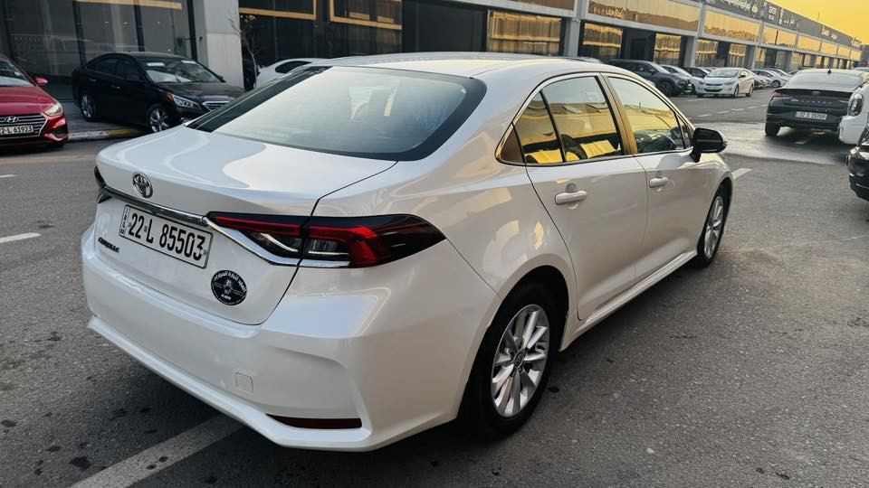 تويوتا كورلا 2023
وارد خليجي مو صيني مواصفات السياره نص فول 
تحكمات ستيرن 
مانع انزلاق 
رادارات جانبيه 
نضامين قياده سبورت + ايكو 
فتحه سقف
ابيض زينون LED 
محرك 18 كير ومحرك شرط السياره ماشيه 55 الف كيلو وليس ميل هزه سنويه جديد السعر 175 بيها مجال مكان السياره موصل شارع البراوي المعارض الجديده معرض العابد 
*********** واتساب متواجد
