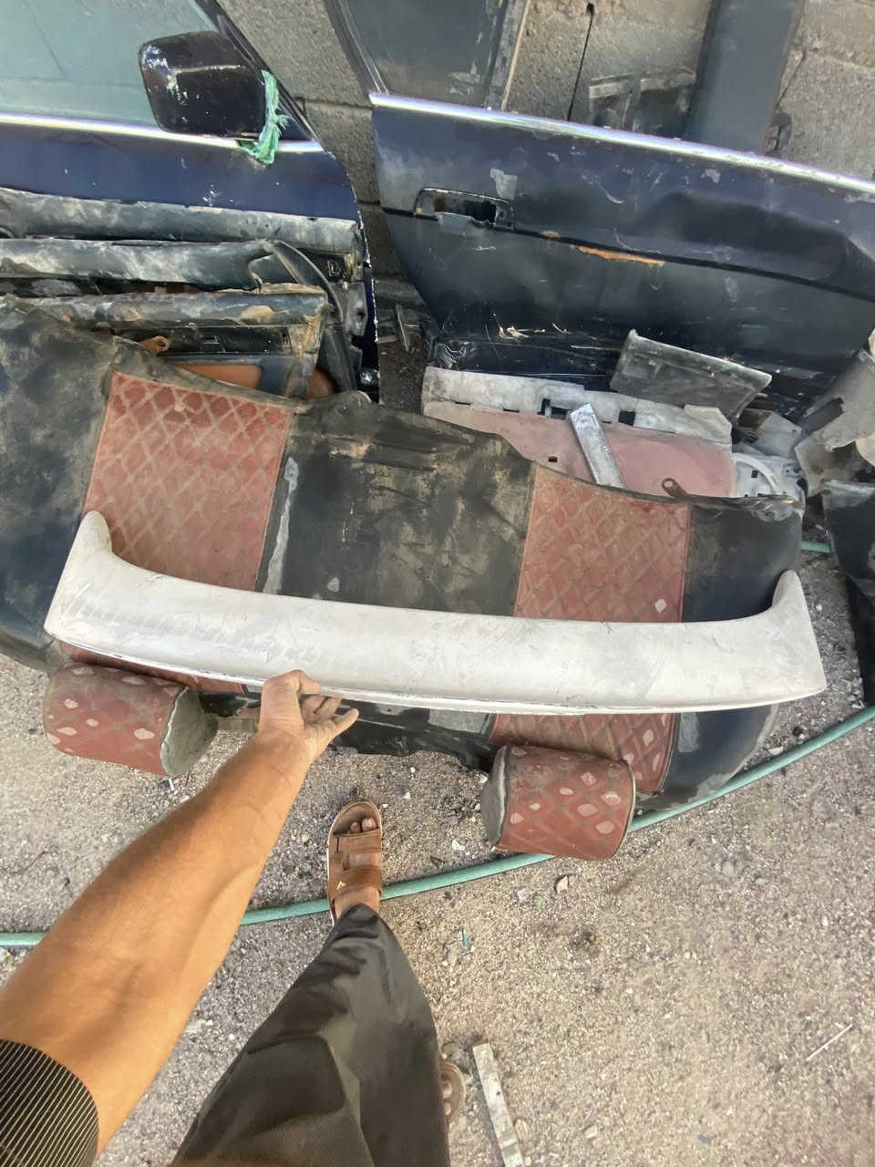 يالله سلام عليكم متوفر غراض بيئم 700 البصرة الزبير شارع المكصب ***********واتساب وخط فقط
