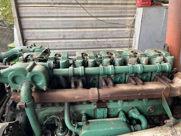 فالفو دي ١٦ مشتغله موسم واحد مكفلوه من كلشي ٤٠٠ كيفي سعره ١٤٥ ورقه كربلاء ***********
