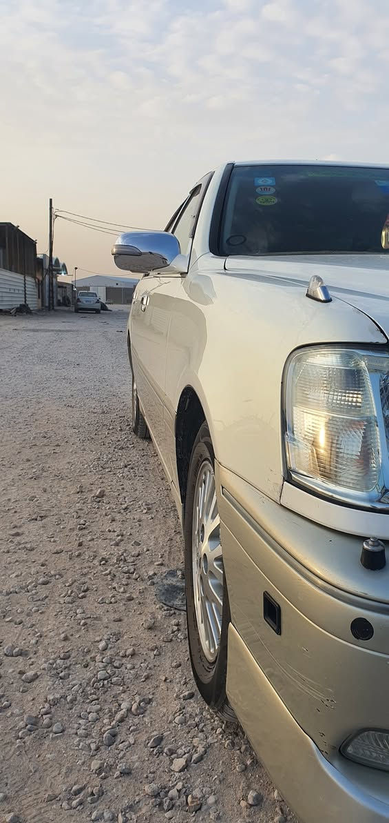 السلام عليكم ملكه ٢٠٢اصل كرستال شاصي ١٧٥ سيارة كلش حلوه تحوير نجف فوك جوه متعوب عليه مال جناي مدفوع كمرك وكلشي باقي بس الرقم جاهزه من كلشي الف متخلي عليه معامله كامله بس الرقم الي يريده اني خادم*********** السعر ١٢٠
