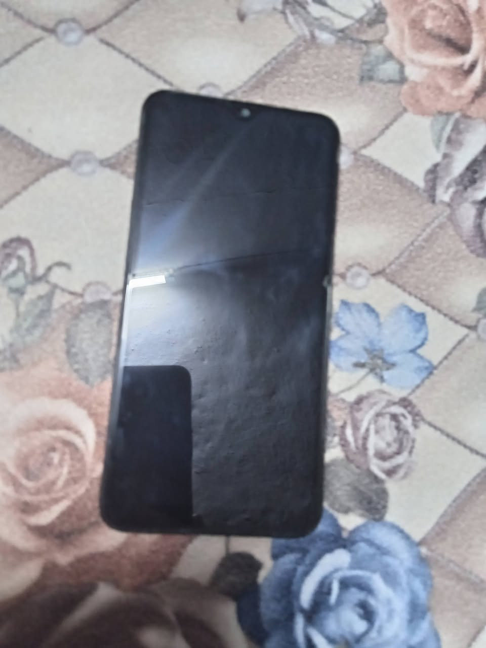 السلام عليكم موبايل اي 10 اس
ذاكره 32 
بطارية 4000
بي بصمت اصبع و وجه
الجهاز امبدل شاشه فقط 
السعر.(45) بي مجال
رقم الهاتف:***********
               ***********
العنوان: موصل حي عدن
